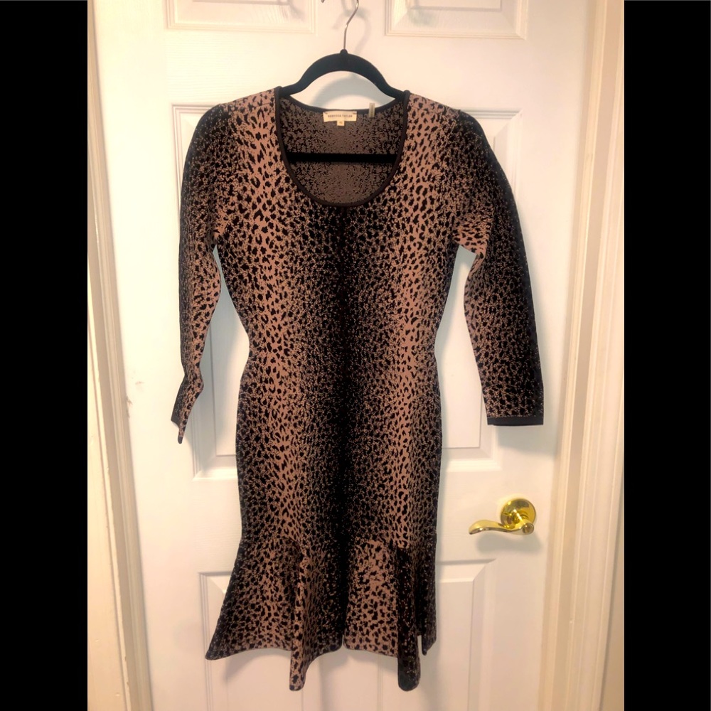 Rebecca Taylor form fitting dress with knee flair